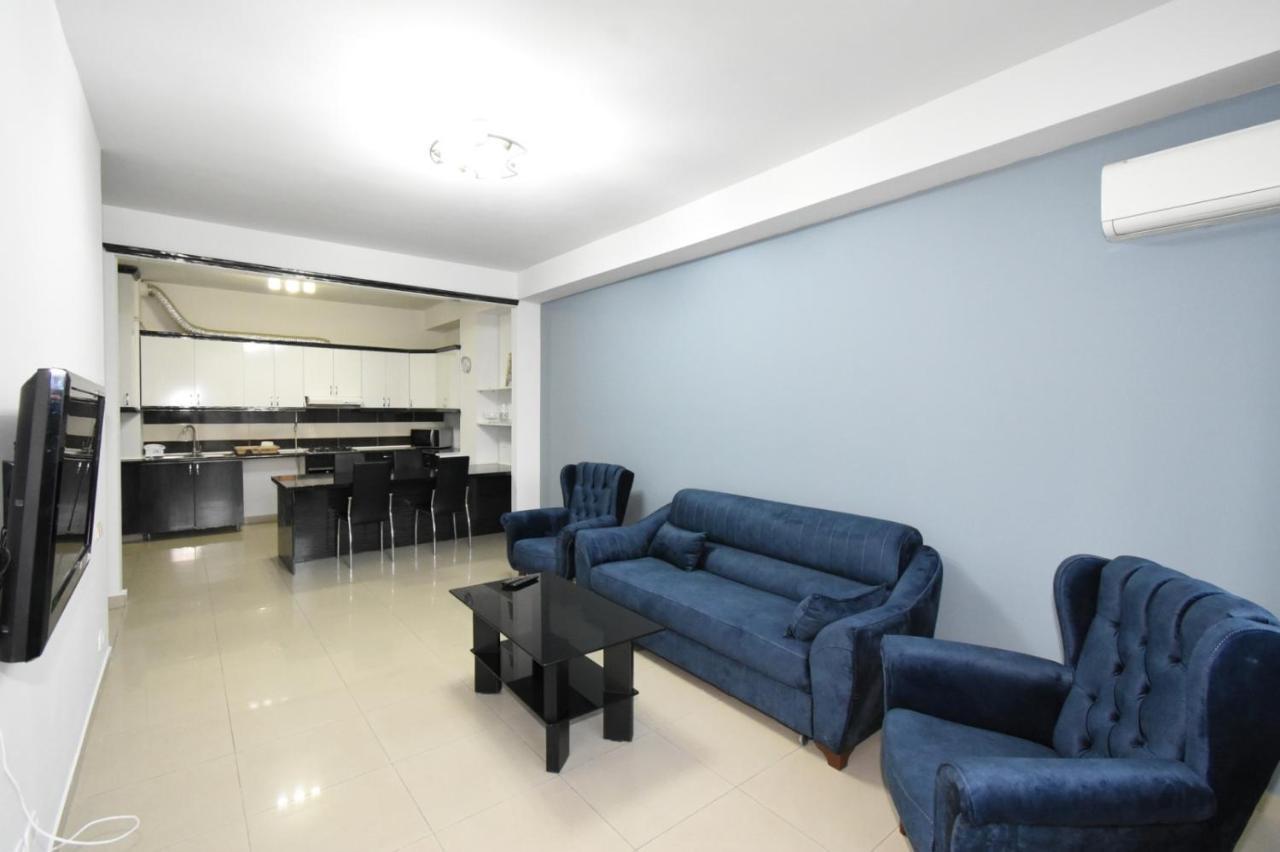 Mini Hotel Erivan Exterior foto