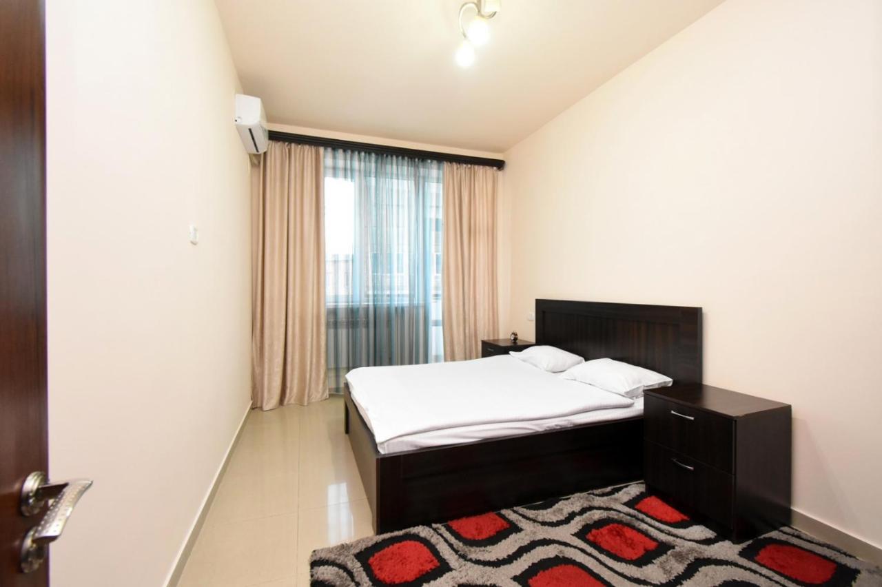 Mini Hotel Erivan Exterior foto