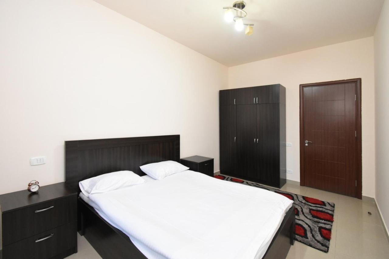 Mini Hotel Erivan Exterior foto