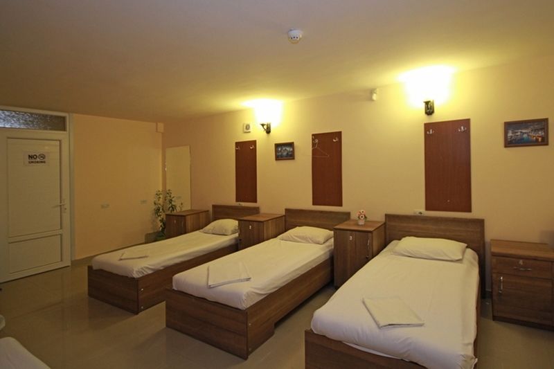 Mini Hotel Erivan Exterior foto