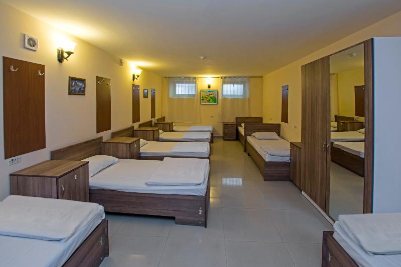 Mini Hotel Erivan Exterior foto
