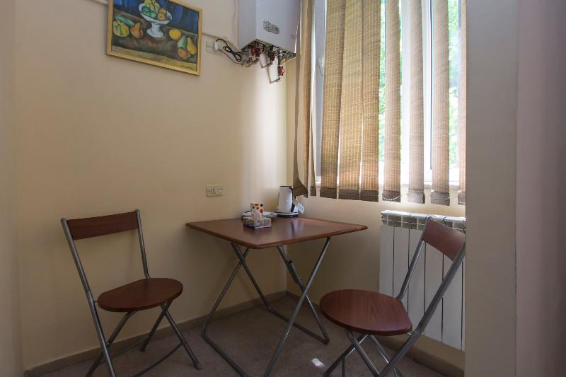 Mini Hotel Erivan Exterior foto