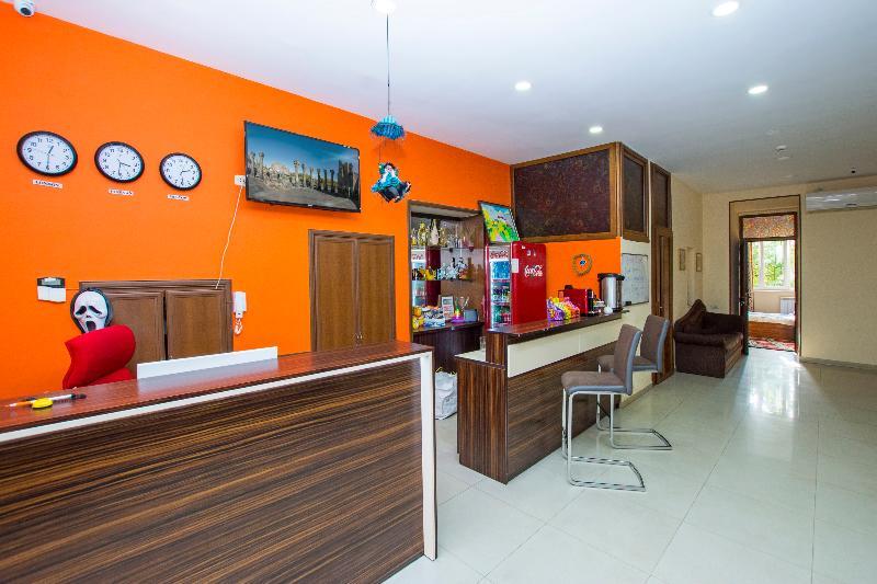 Mini Hotel Erivan Exterior foto