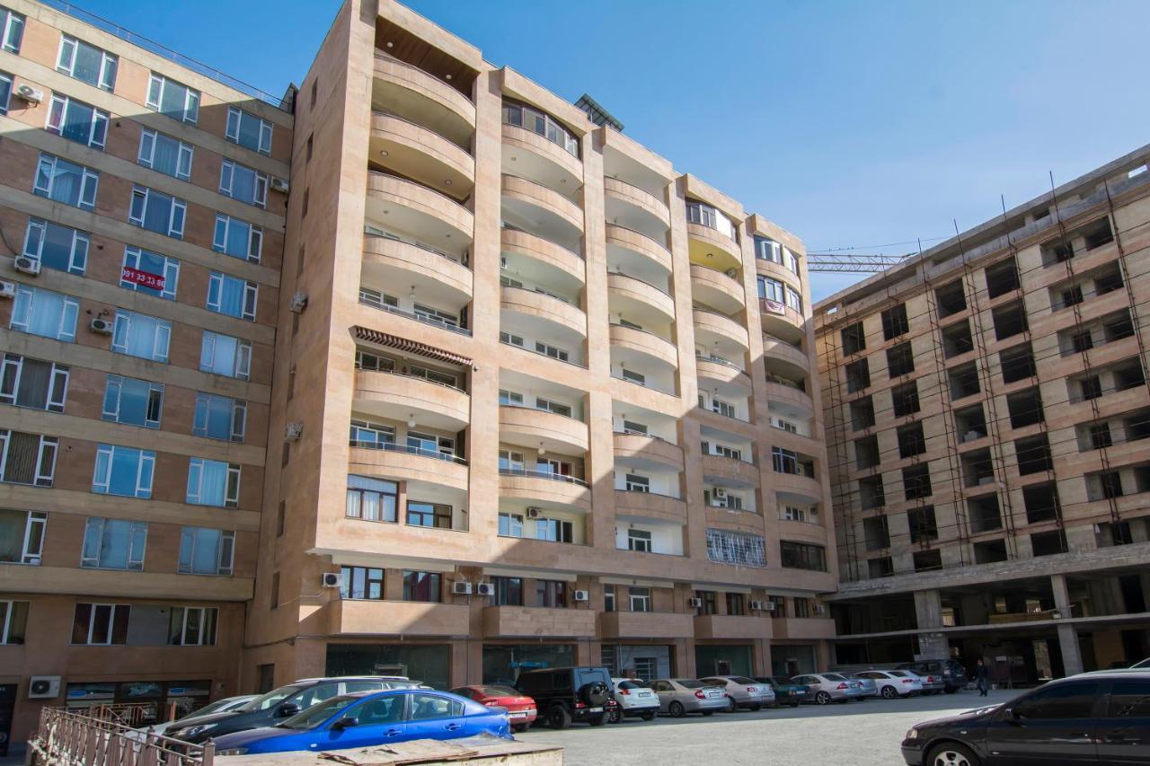 Mini Hotel Erivan Exterior foto