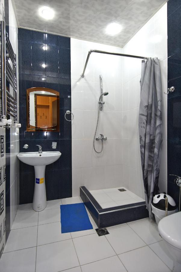 Mini Hotel Erivan Exterior foto